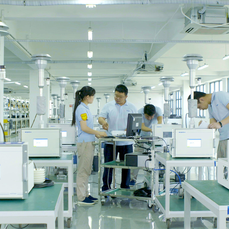 SFJ-231 Alat Detektor Kebocoran Helium Pompa Vakum Dengan Sniffer dan Spray Gun